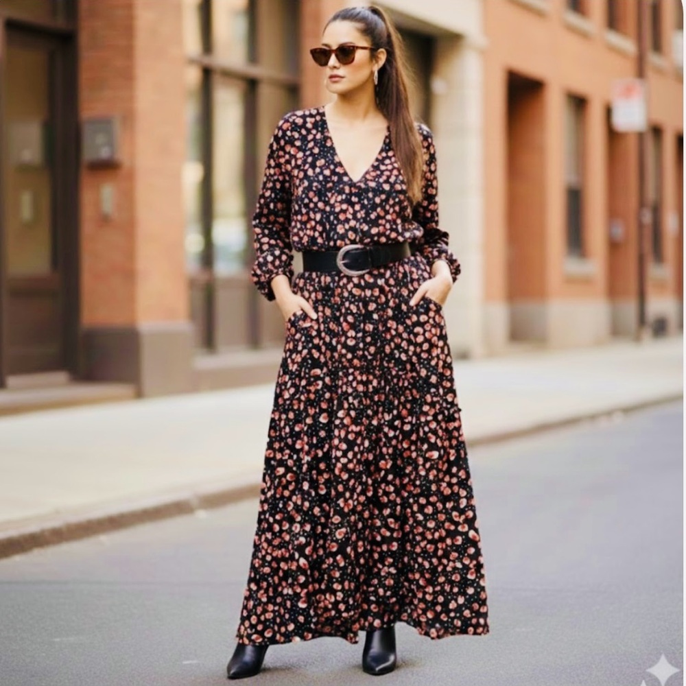 🚨3X$30🚨 Who What Wear Black and Pink Floral Long Sleeve Dress